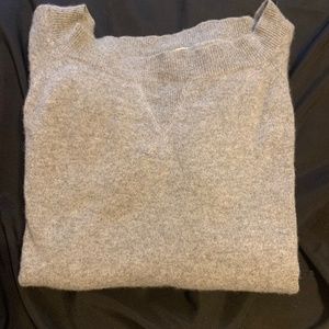 GUC J crew grey cashmere sweatshirt small S